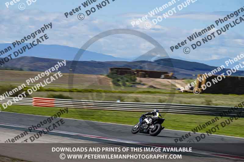 Circuito de Navarra;Spain;event digital images;motorbikes;no limits;peter wileman photography;trackday;trackday digital images